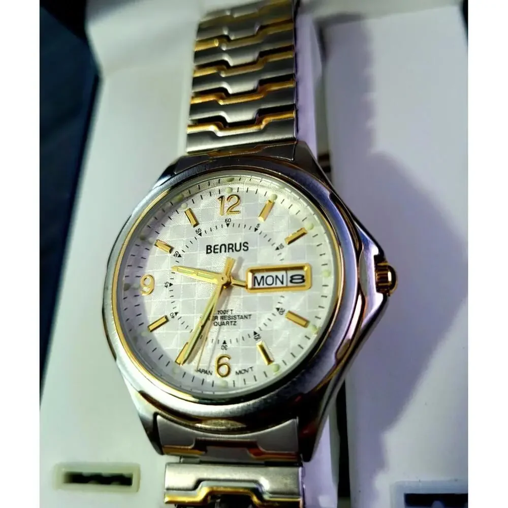 Rare Condition Vintage Benrus Mens Dress Watch‎ New in Box